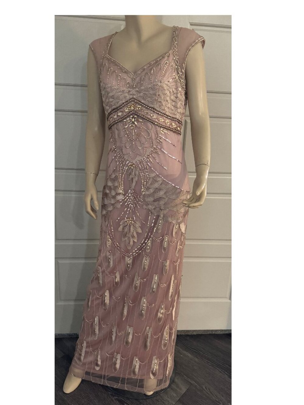 Sue Wong Nocturne Cap Slevve Column Gown-Size 8